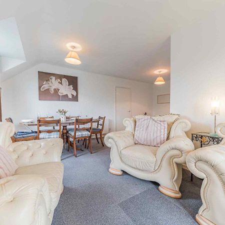 Pass The Keys Comfortable 3 Bed In Central Bowness With Parking Уиндермир Экстерьер фото